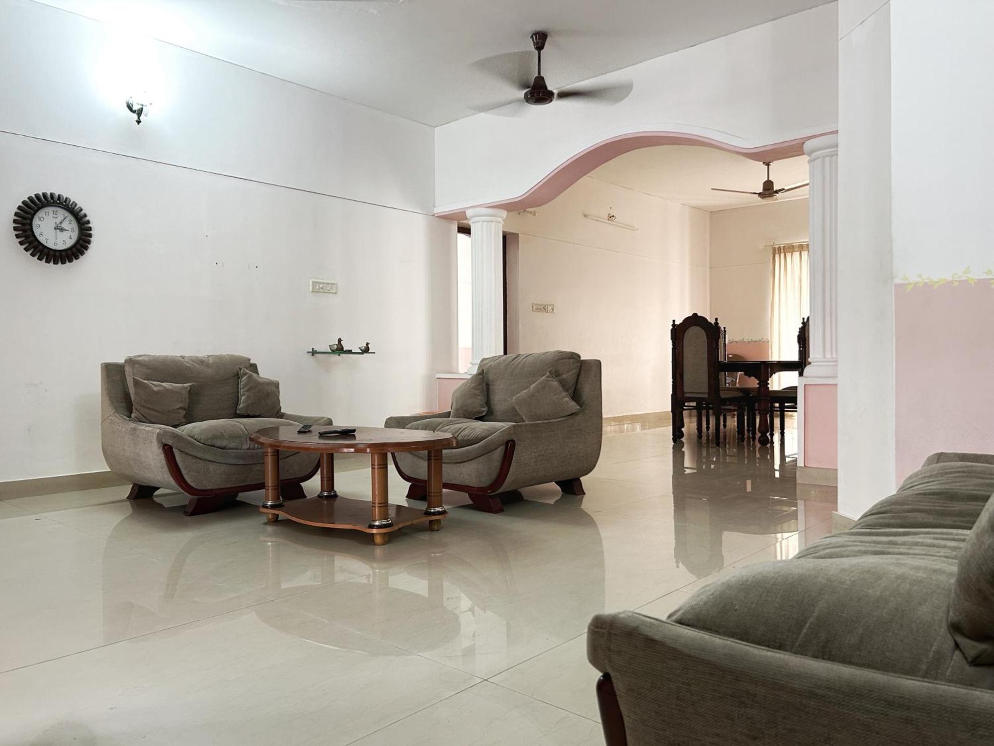 La Casa Trivandrum 4 Bhk Ac Luxury Villa At City Centre, Just 6 Kms To Airport Thiruvananthapuram Екстер'єр фото